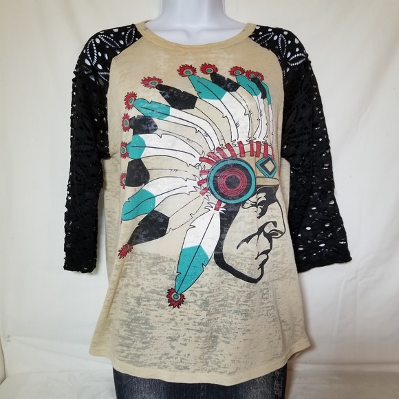 Southern Grace Tops - Southern Grace Blk/Beige Lace Tee Shirt Sz M EUC